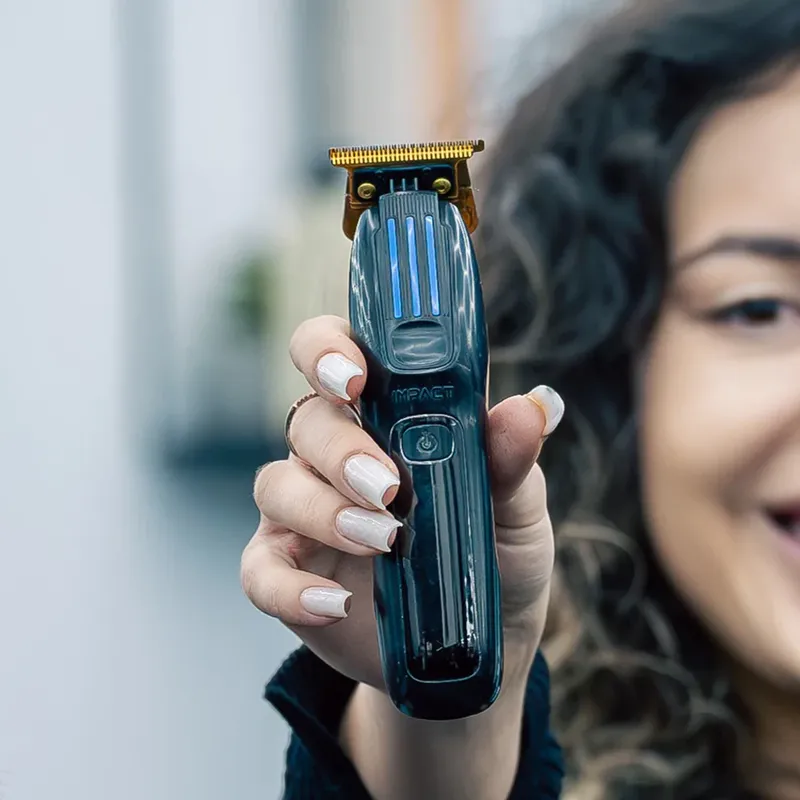 Strihací strojček ROVRA Impact Trimmer - Obrázok 2